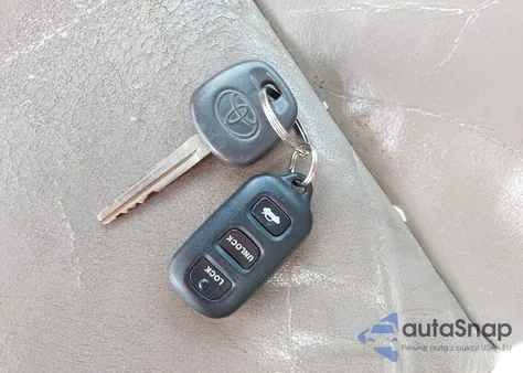 2002 Toyota Camry Xle V6 from USA, damaged, VIN 4T1BF30K62U024031